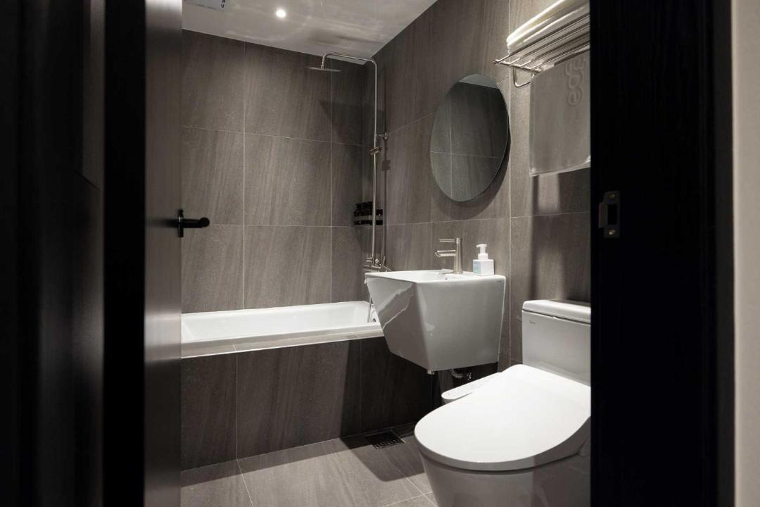Photo of Bathroom in Bongmyeong-dong