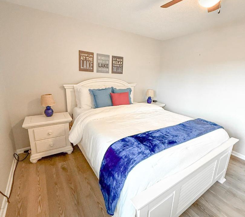 Photo of Bedroom in Camdenton