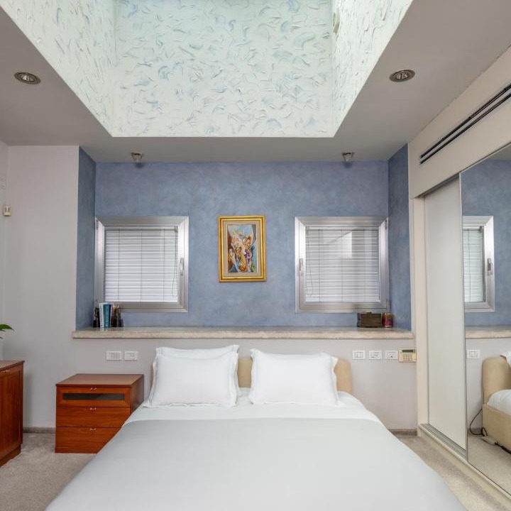 Photo of Bedroom in Tel Mond