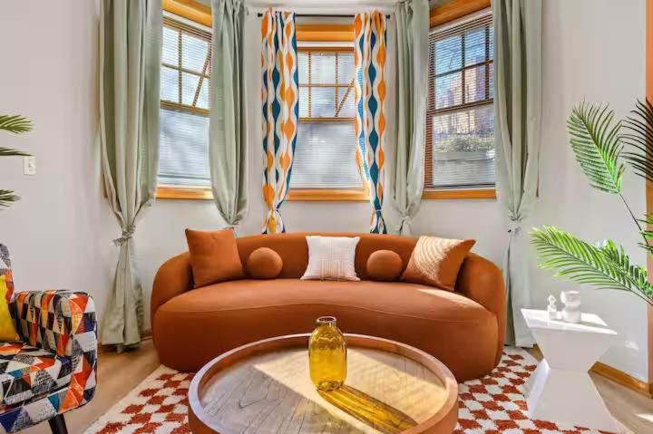 Photo of Livingroom in Wicker Park
