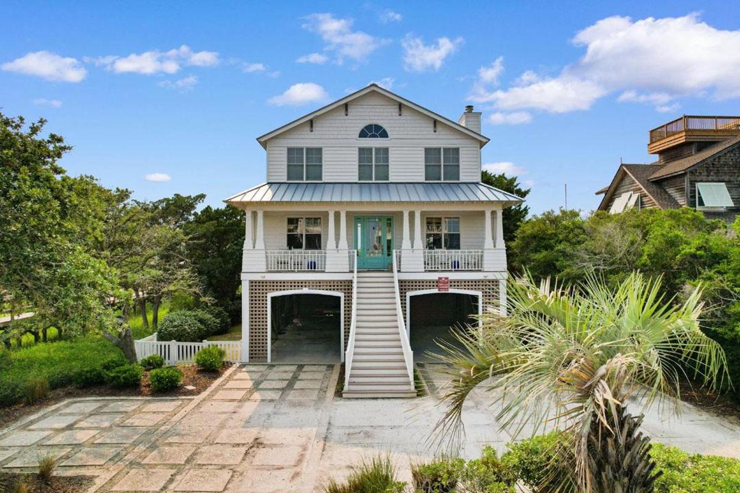Photo of Others in Pawleys Island