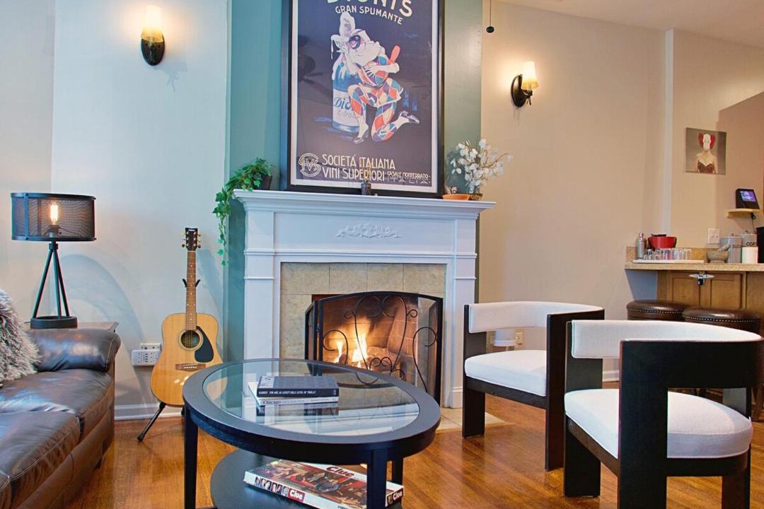 Photo of Livingroom in Near West Side