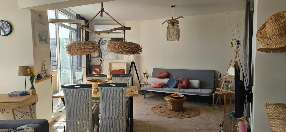 Photo of Livingroom in Aheloy