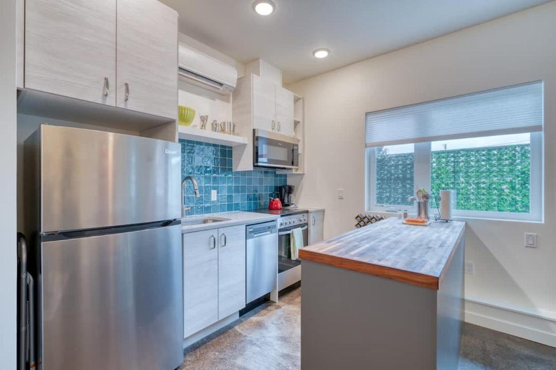 Photo of Kitchen in Hosford-Abernethy