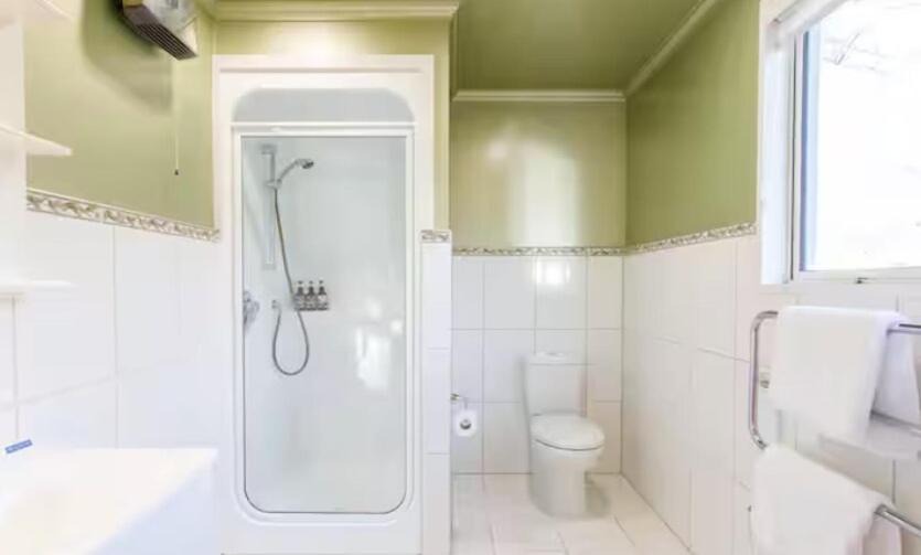 Photo of Bathroom in Wanaka