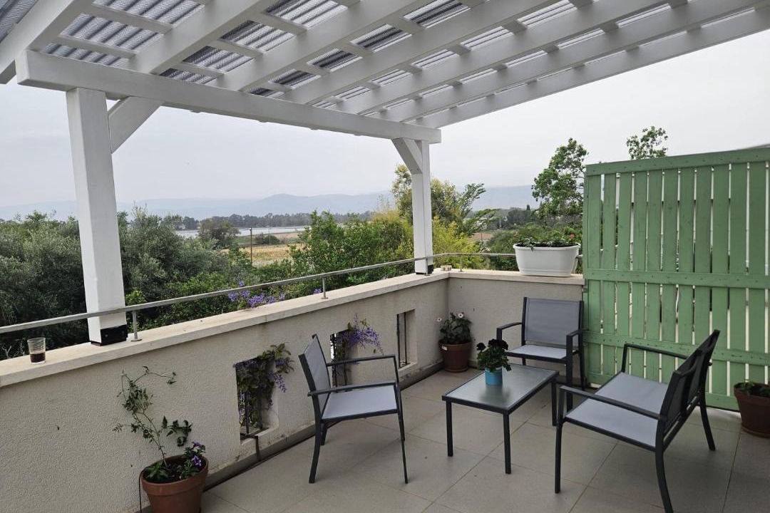 Photo of Patio Balcony in Lehavot HaBashan