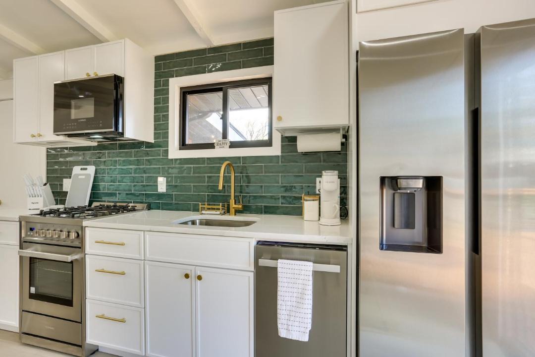 Photo of Kitchen in Kauneonga Lake