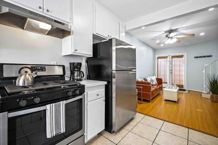 Photo of Kitchen in Belmont Shore