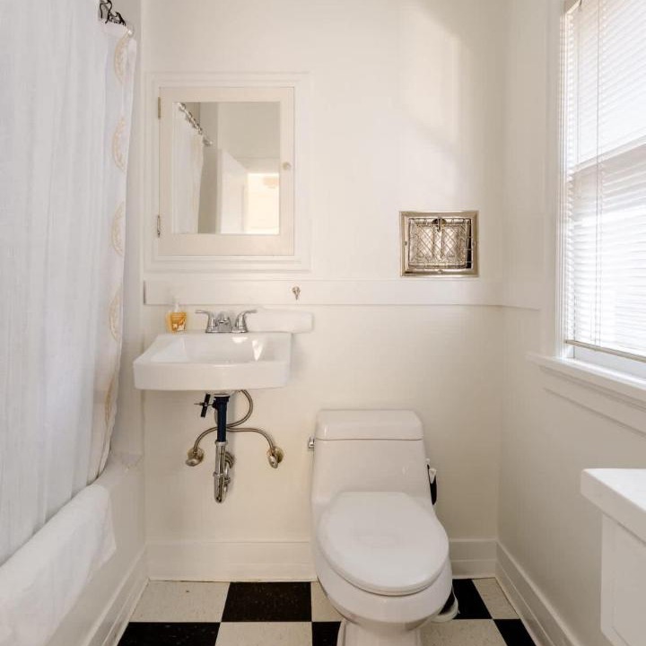 Photo of Bathroom in Hosford-Abernethy