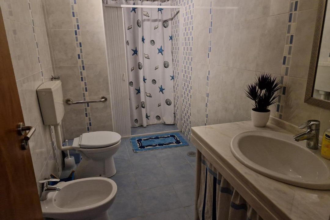 Photo of Bathroom in Alvados