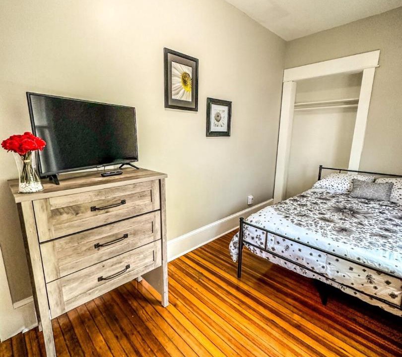 Photo of Bedroom in Albany