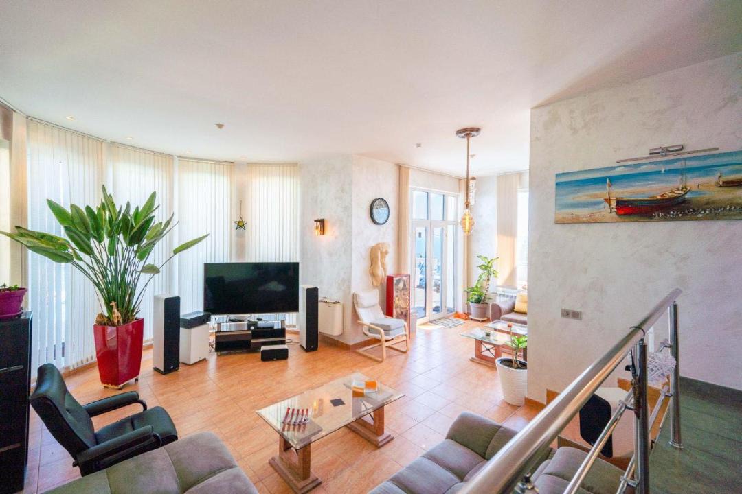 Photo of Livingroom in Osenovo