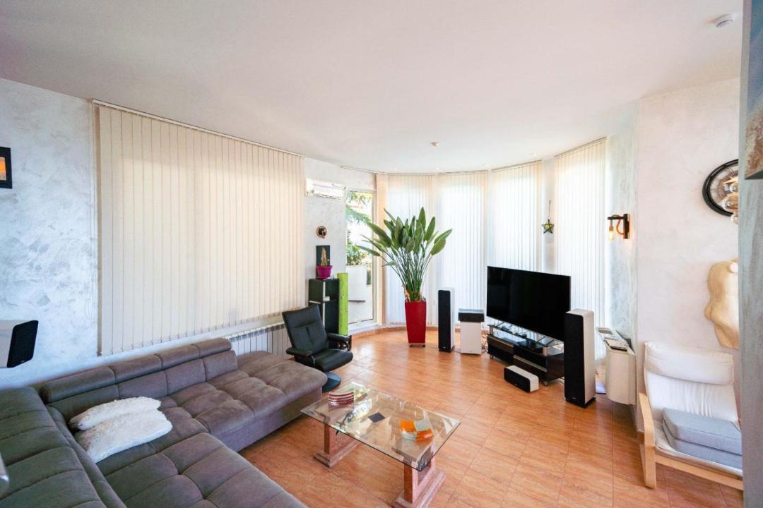 Photo of Livingroom in Osenovo