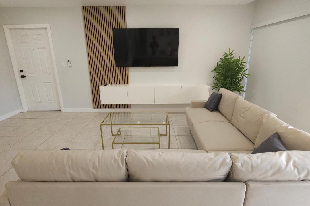 Photo of Livingroom in Bahamas Terrace