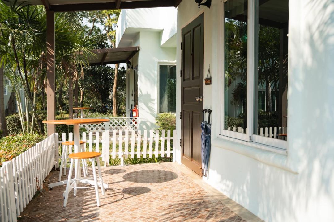 Photo of Patio Balcony in Khanong Phra