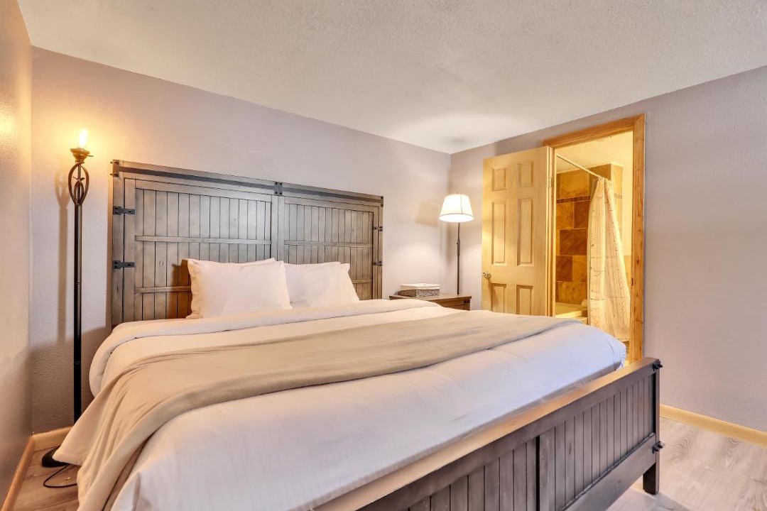 Photo of Bedroom in Steam Engine Meadows