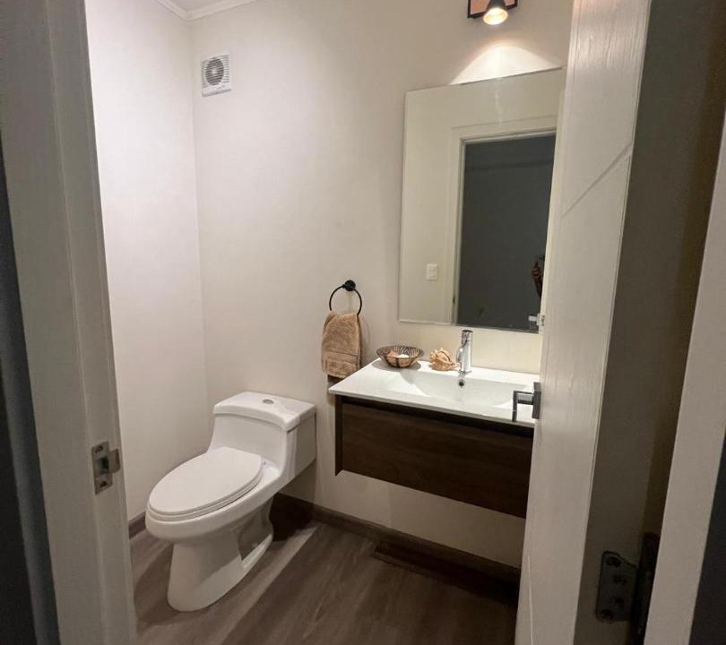 Photo of Bathroom in Leuro