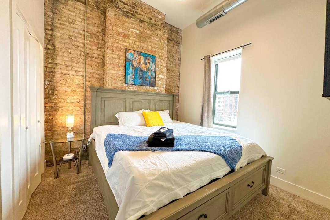 Photo of Bedroom in Near South Side