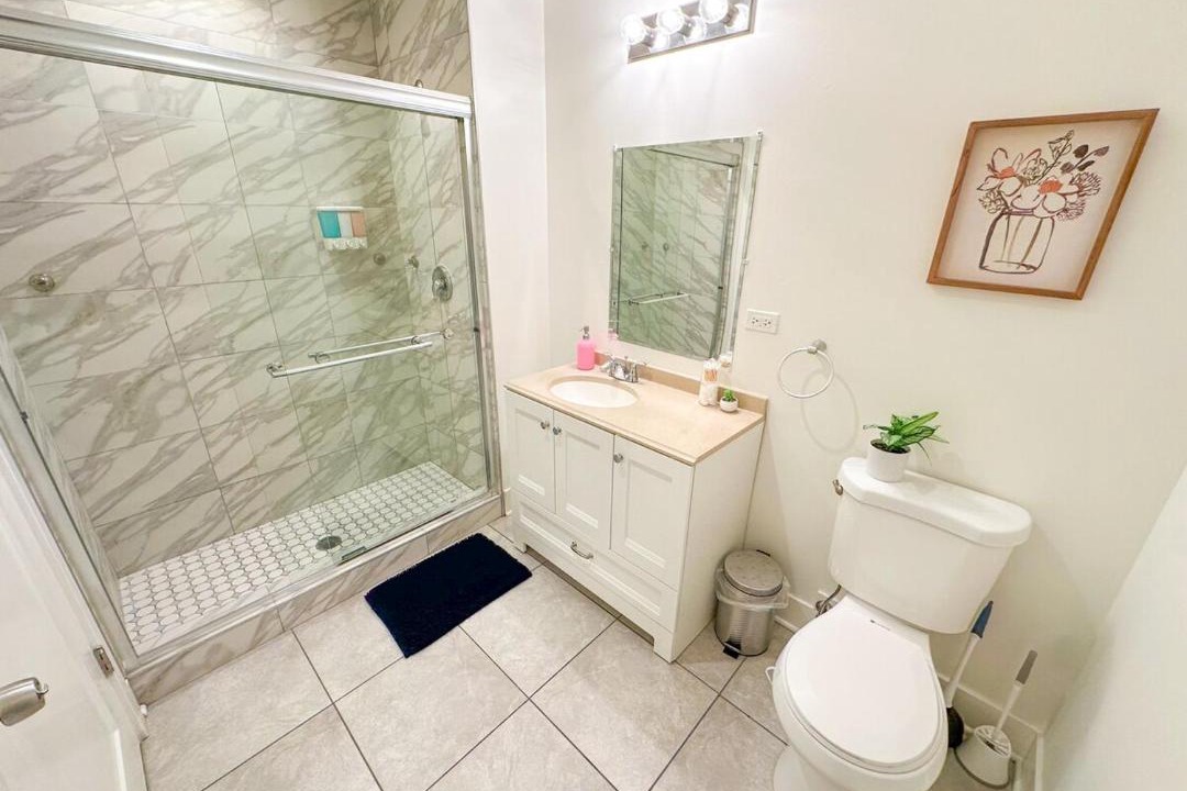 Photo of Bathroom in Near South Side