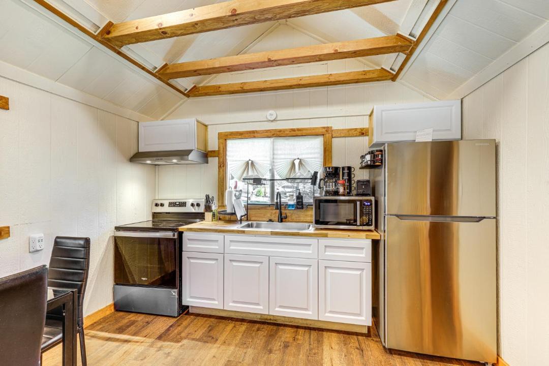 Photo of Kitchen in Arrowhead Villas