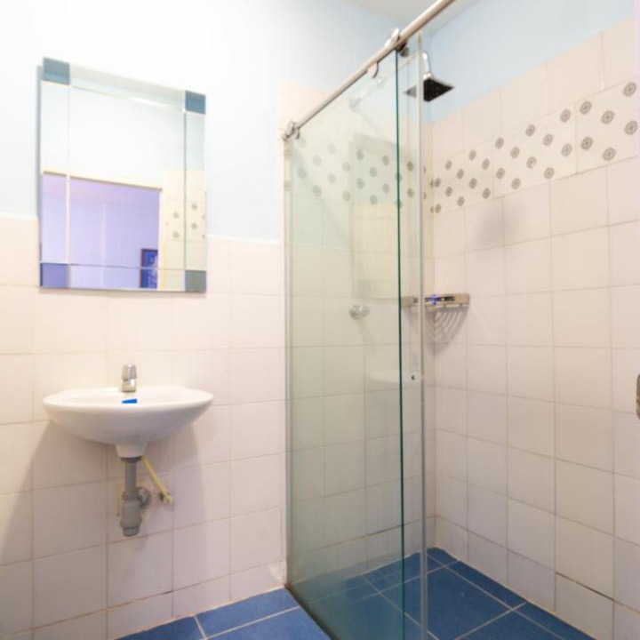 Photo of Bathroom in Manga