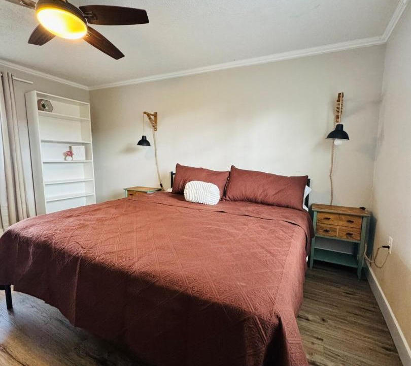 Photo of Bedroom in Sulphur