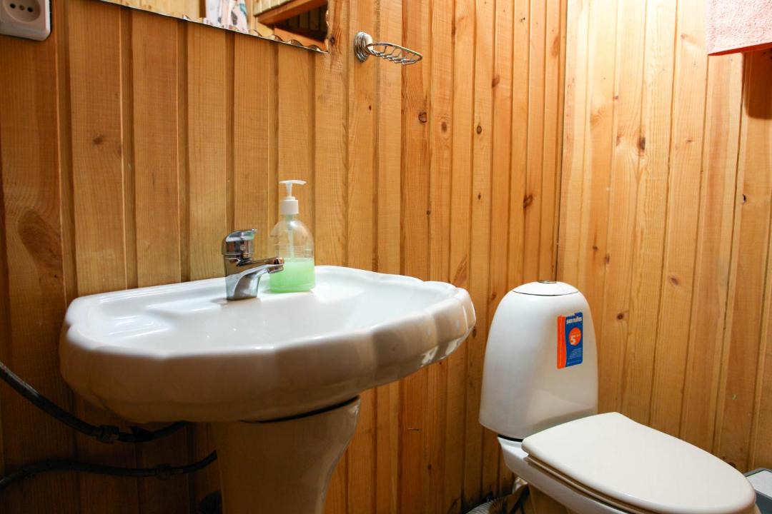 Photo of Bathroom in Elekmonar