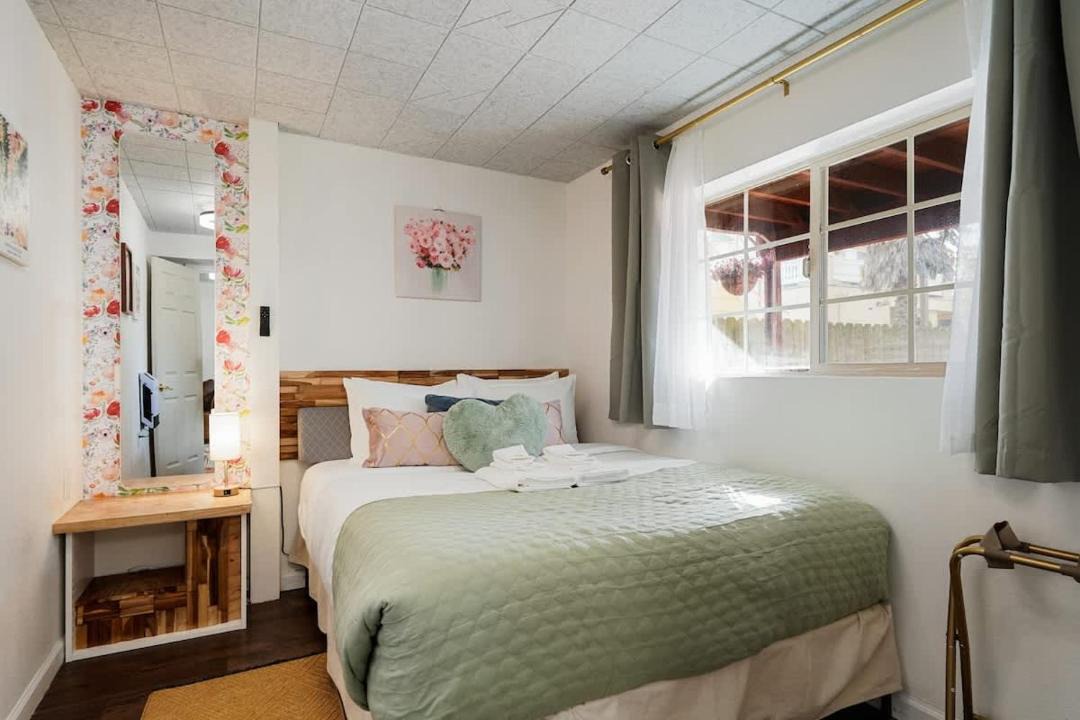 Photo of Bedroom in Sharp Park