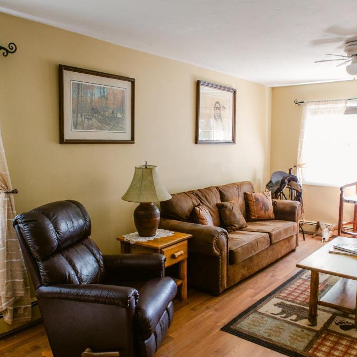 Photo of Livingroom in Cody