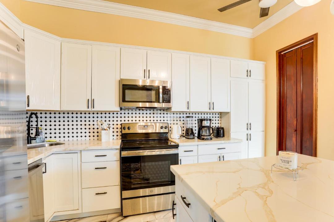 Photo of Kitchen in West Lake Forest