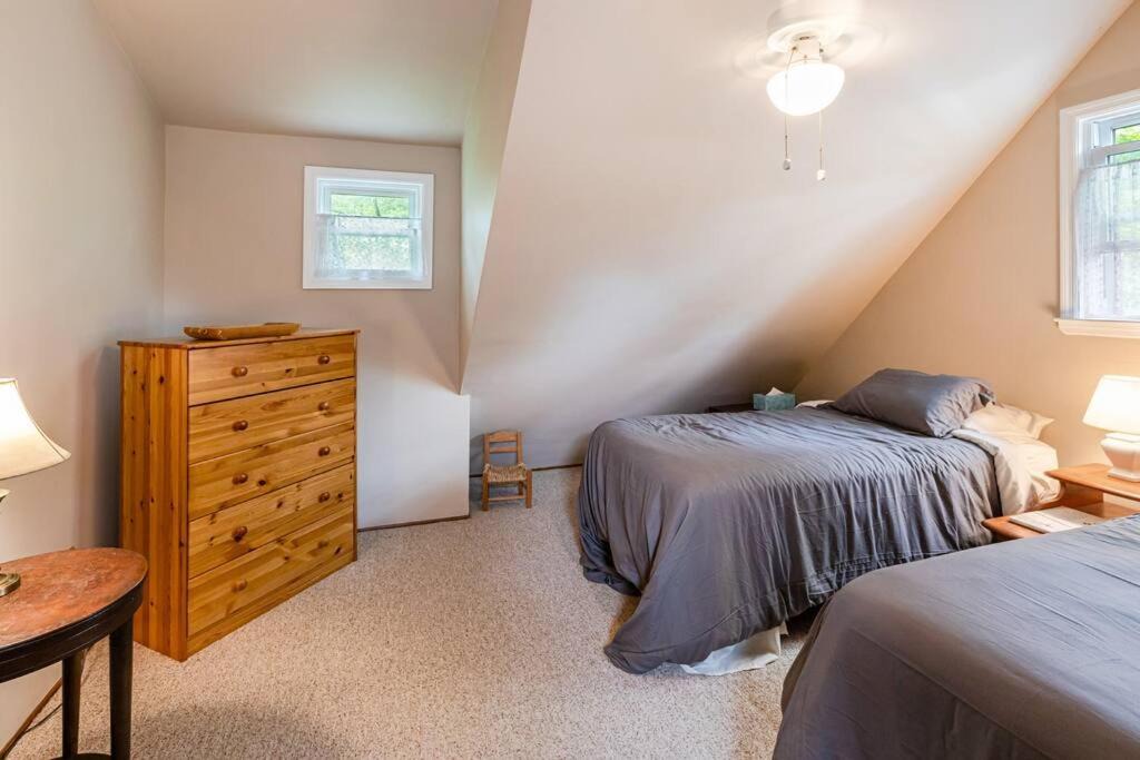 Photo of Bedroom in Ferndale