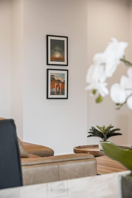 Photo of Livingroom in Oakleigh