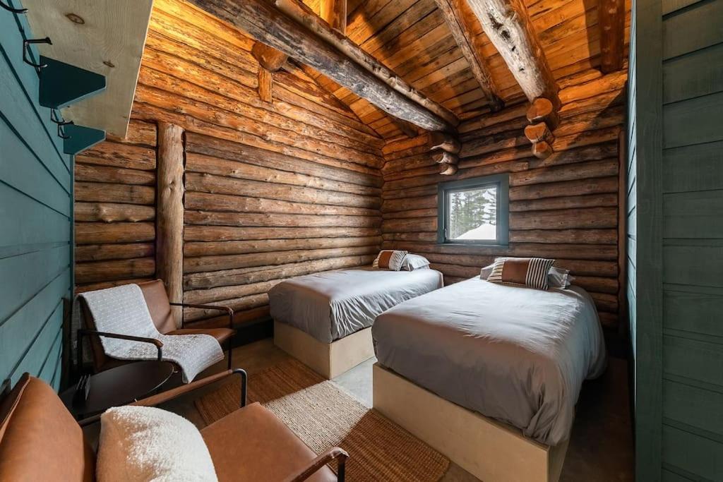 Photo of Bedroom in Saint-Simeon