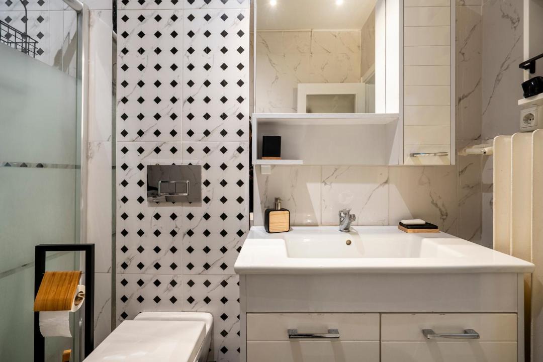 Photo of Bathroom in Osmanbey