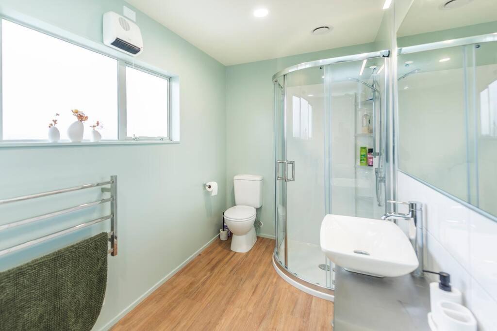 Photo of Bathroom in Whanganui
