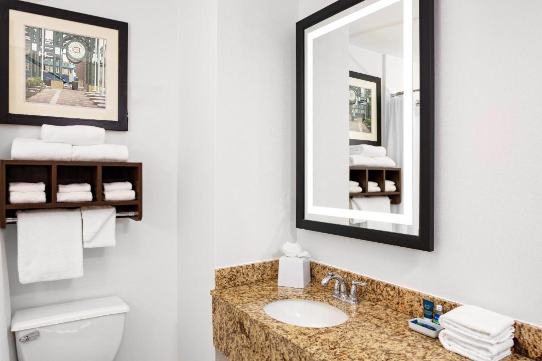 Photo of Bathroom in White Station