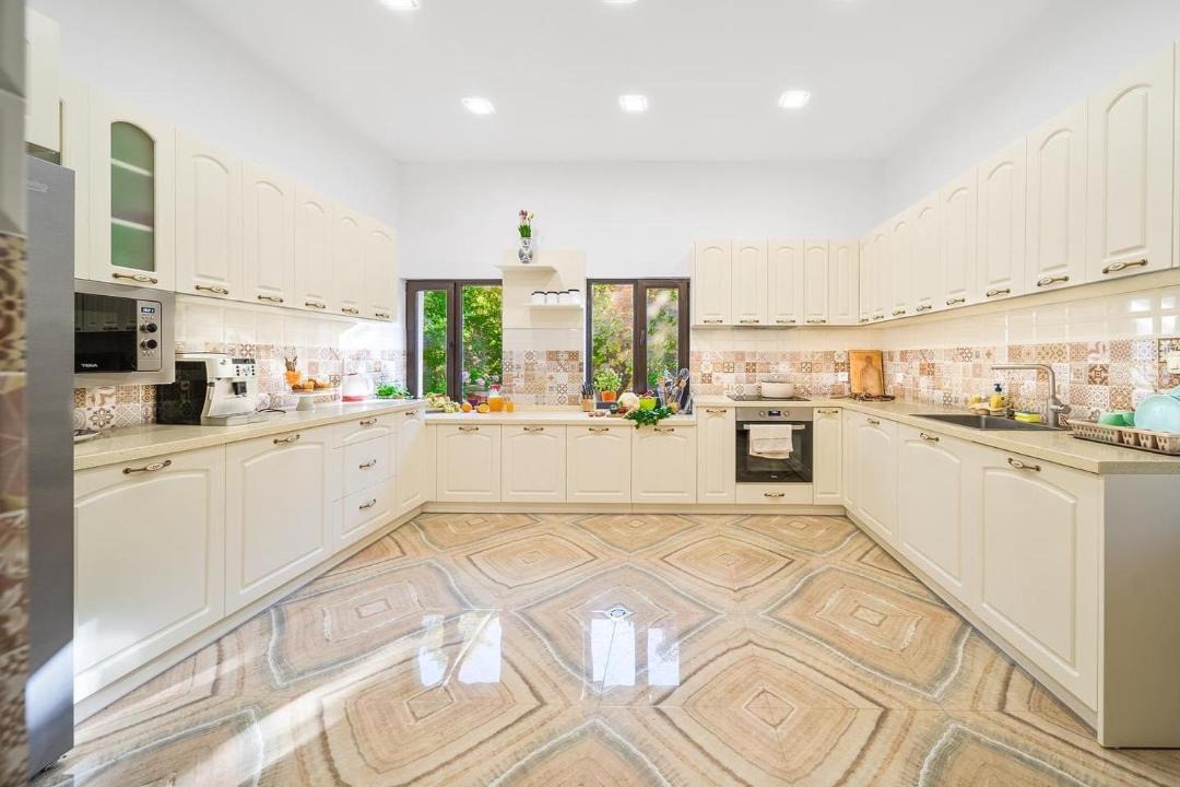 Photo of Kitchen in Elena