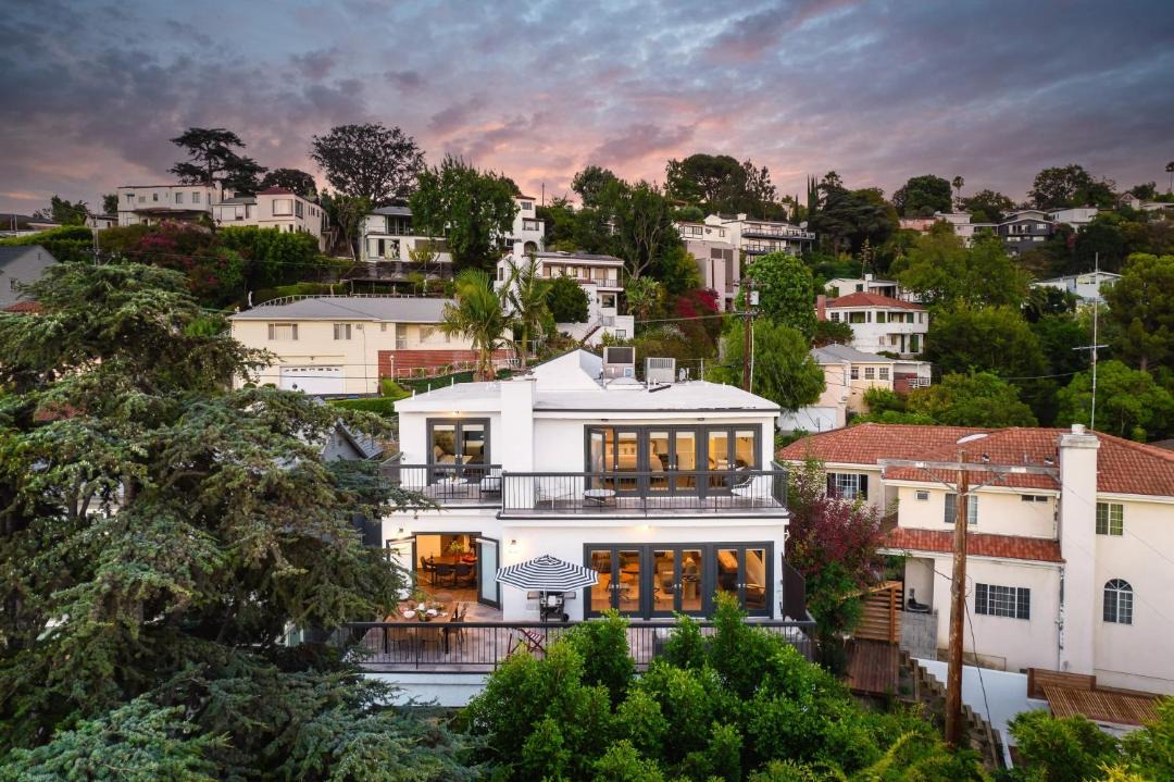 Photo of Others in Los Feliz