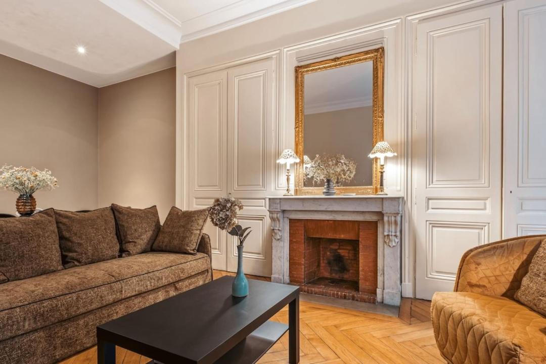 Photo of Livingroom in Moliere - Edgard Quinet
