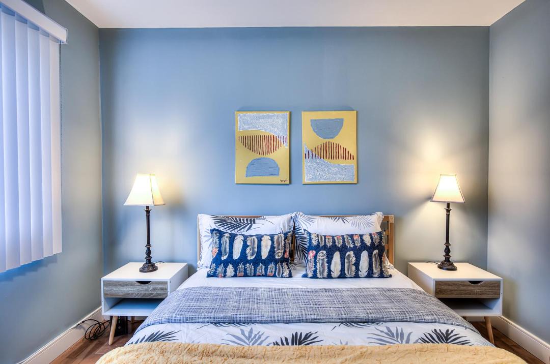 Photo of Bedroom in Cote-Des-Neiges—Notre-Dame-De-Grace