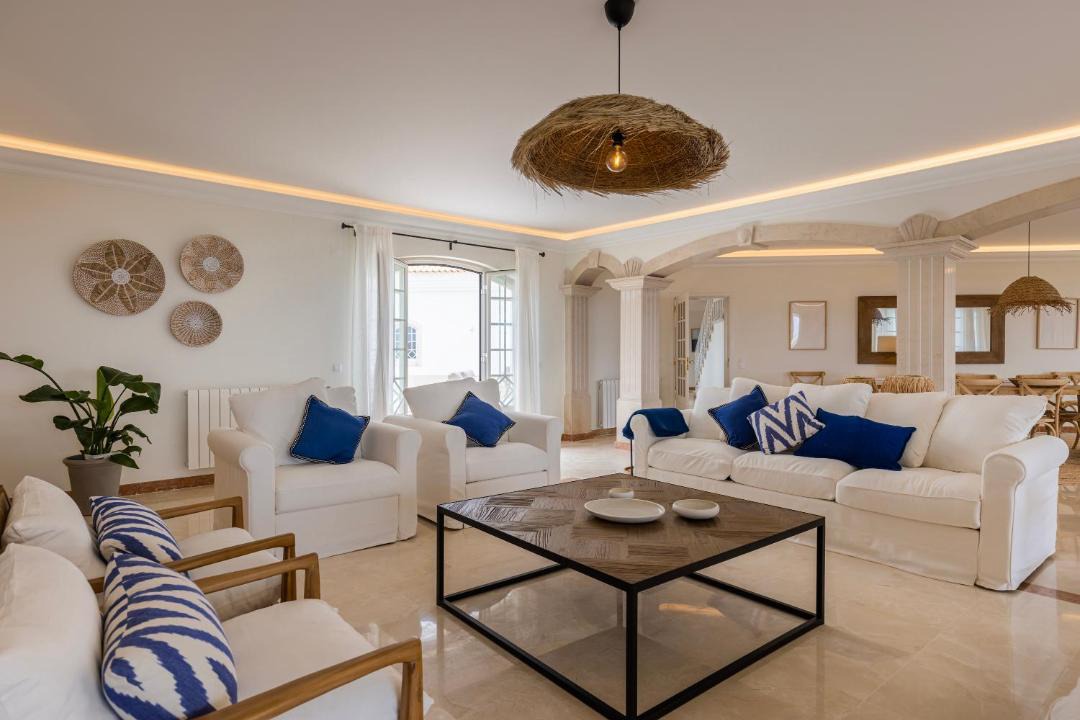 Photo of Livingroom in Colares