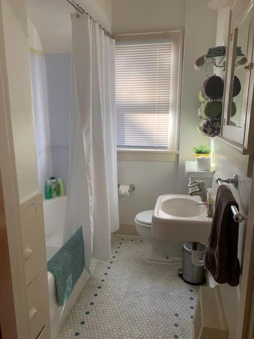 Photo of Bathroom in North Queen Anne