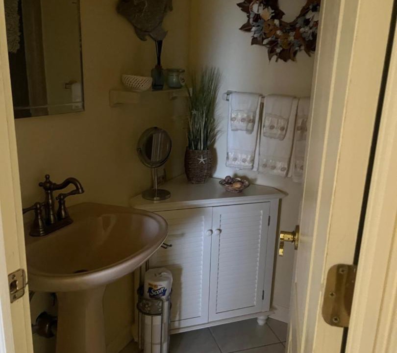 Photo of Bathroom in Napeague