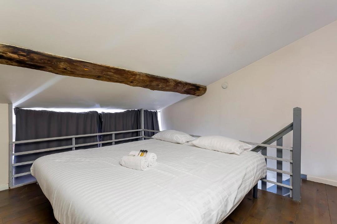 Photo of Bedroom in Vaise