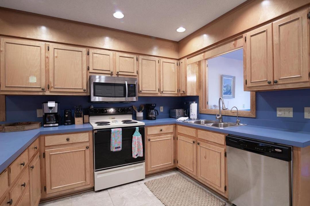 Photo of Kitchen in North Litchfield Beach