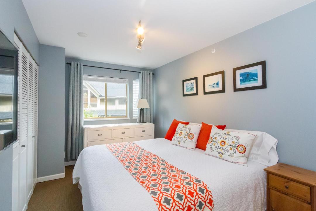 Photo of Bedroom in Village North