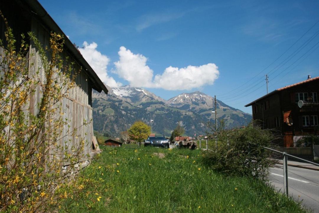 Photo of Others in Kandergrund