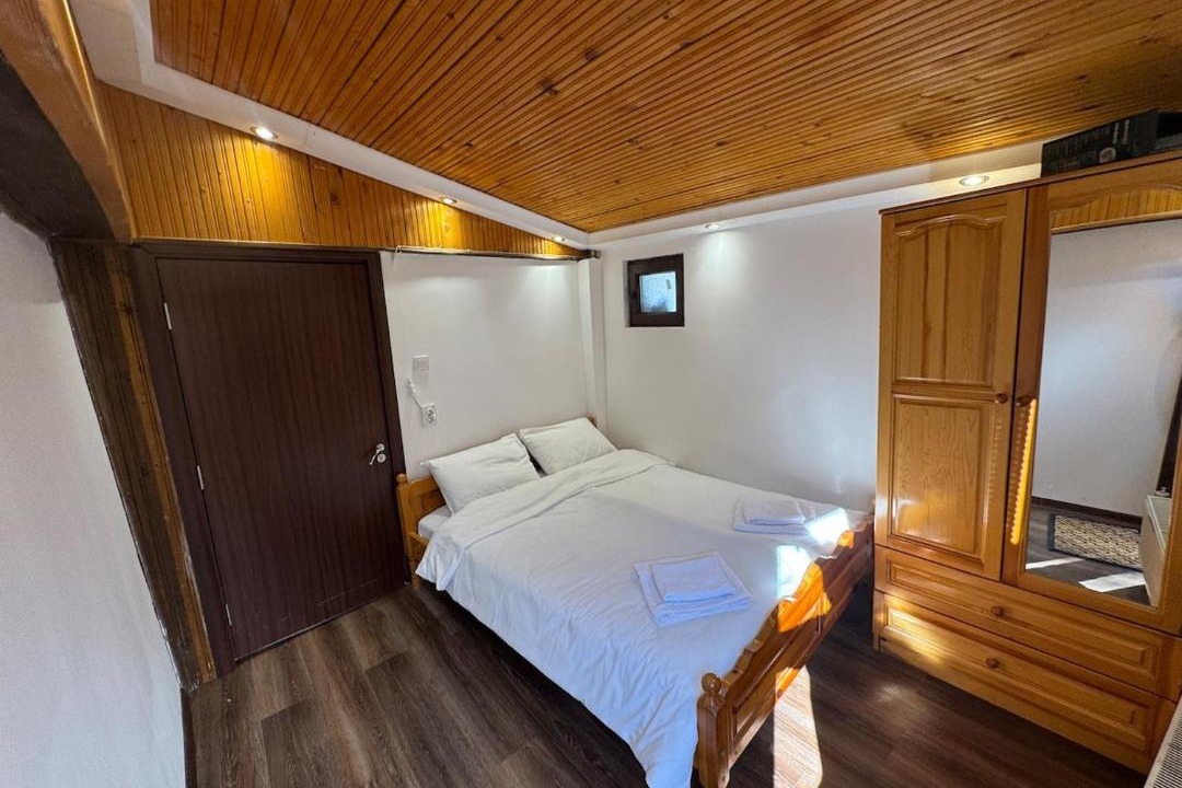 Photo of Bedroom in Elena