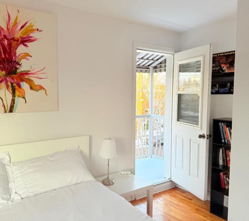 Photo of Bedroom in Longue-Pointe