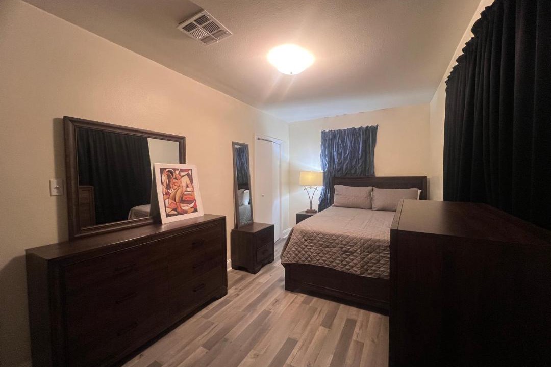 Photo of Bedroom in Dixon